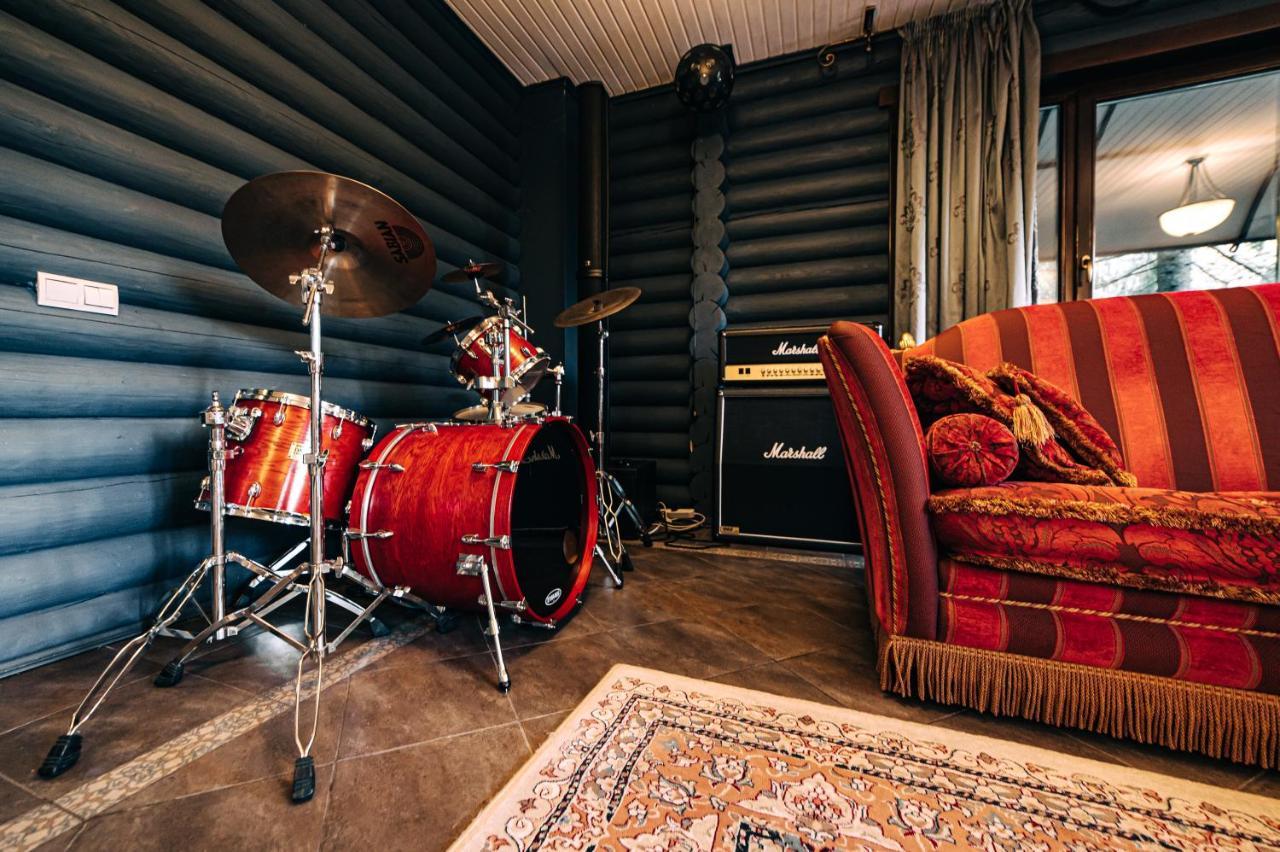 Chalet Melodiyagir Pilipets Luaran gambar